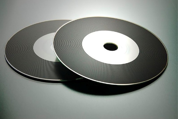 CD%20with%20vinyl%20effect%20print%20%7C%20Flickr%20-%20Photo%20Sharing%21